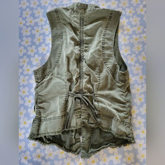 Size XS, Women Green Tops Bundle - Picture 2 of 5
